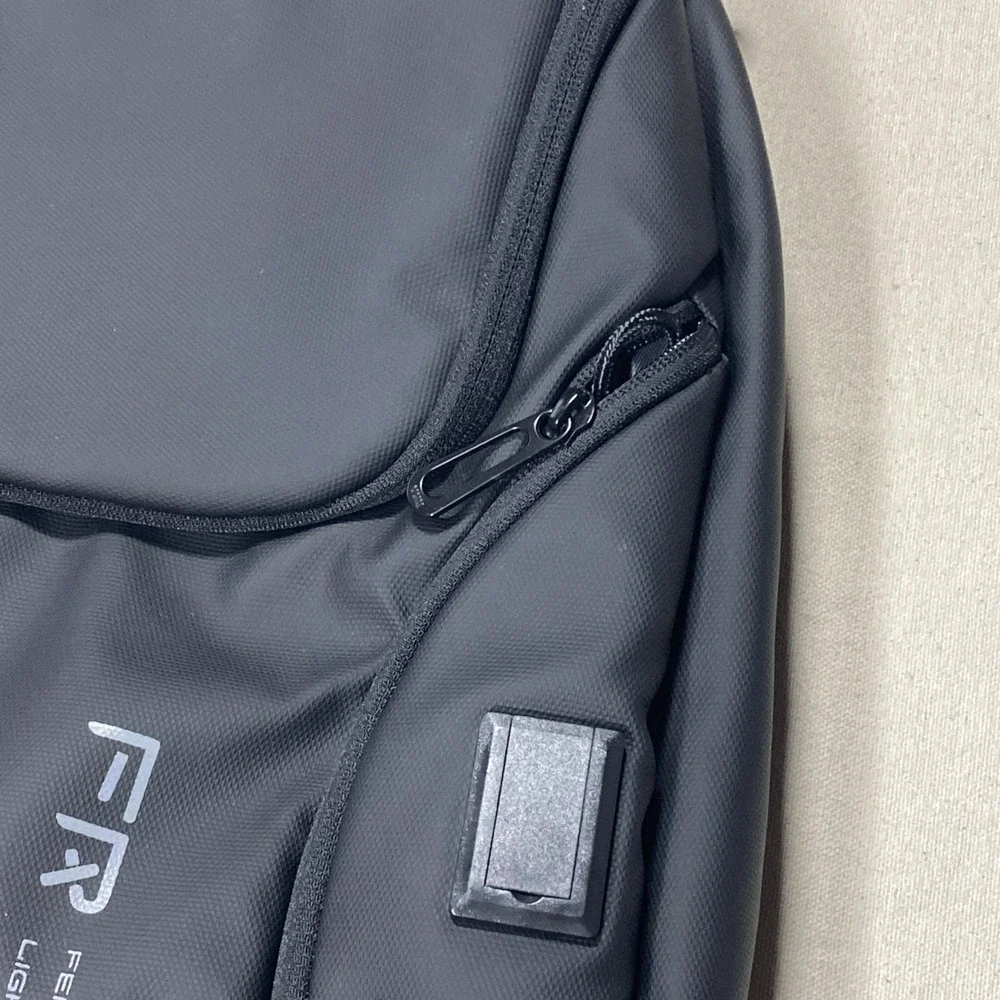 Fenruien Leisure Light Business Black Laptop Backpack Travel Bag